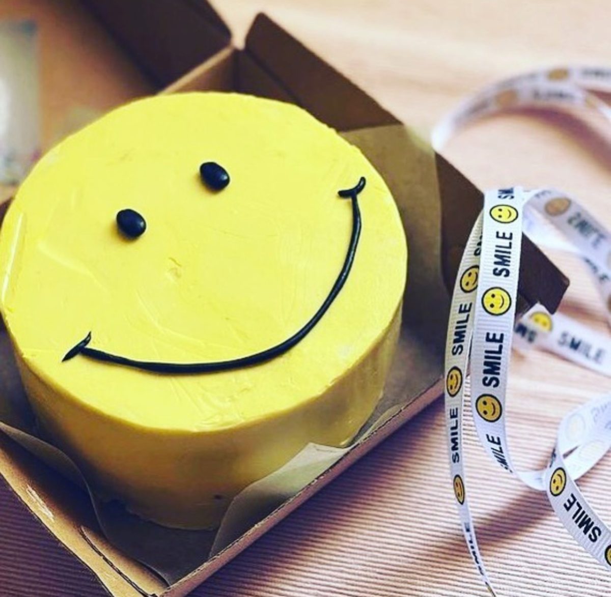 Imagem da campanha Um bolo, um sorriso - Bento Cake de chocolate com recheio de palha italiana com 29% OFF