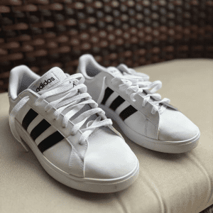 Tênis Adidas